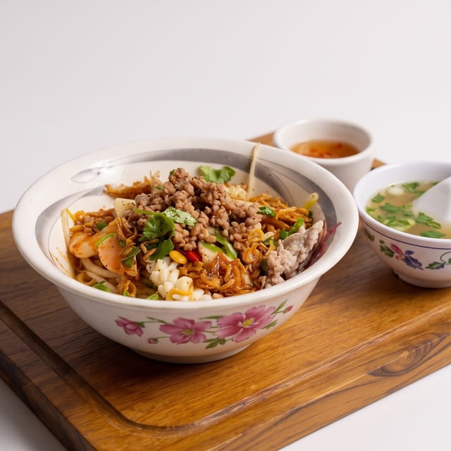 Vietnamese Beef Stew Mì/Bánh Mì Bò Kho.