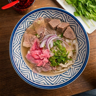 Special Beef Pho / Đặc Biệt Xe Lửa