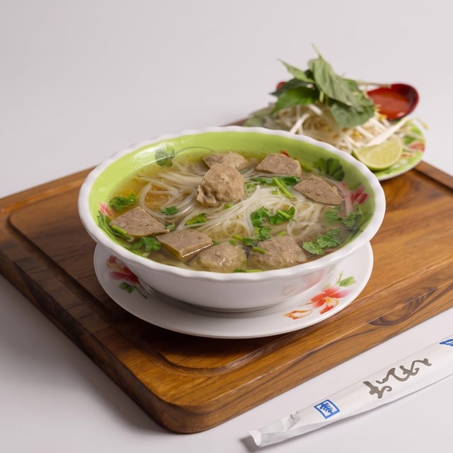 Beef Ball Pho / Phở Bò Viên.