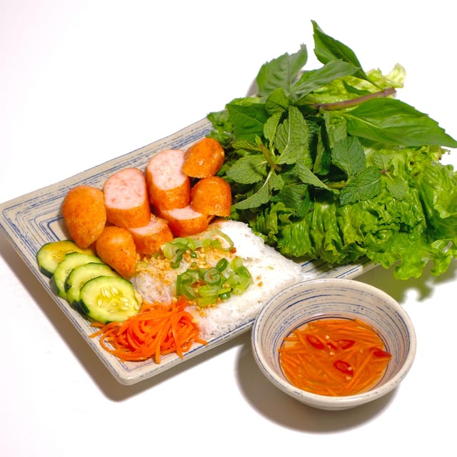 Sugarcane Shrimp Paste Vermicelli Wraps / Bánh Hỏi Chạo Tôm.